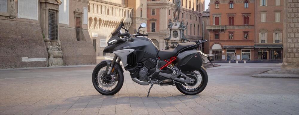 Ducati Multistrada V4 S (2021 - 24) (2)