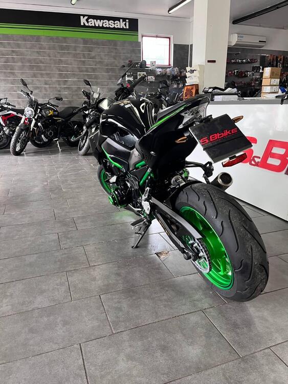 Kawasaki Z 900 (2021 - 24) (5)