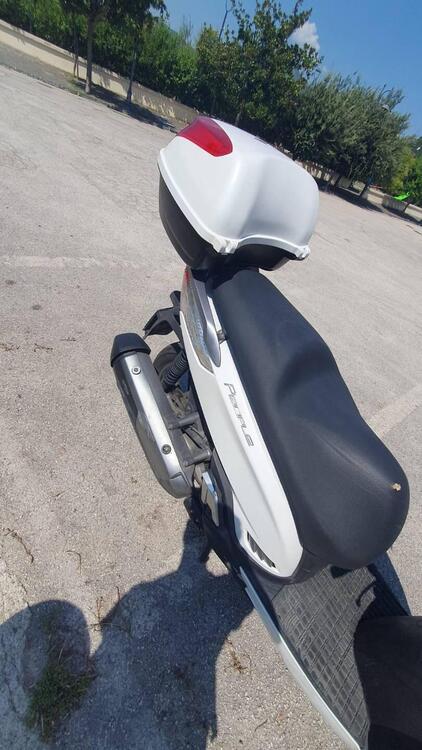 Kymco People 300i GT ABS (2010 - 17) (3)