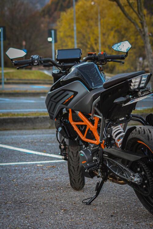 KTM 125 Duke (2021 - 23) (2)