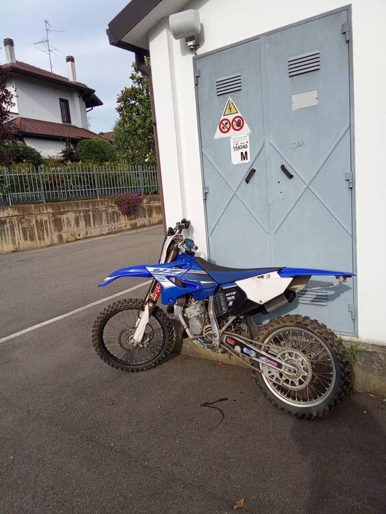 Yamaha YZ 125 (2009) (2)