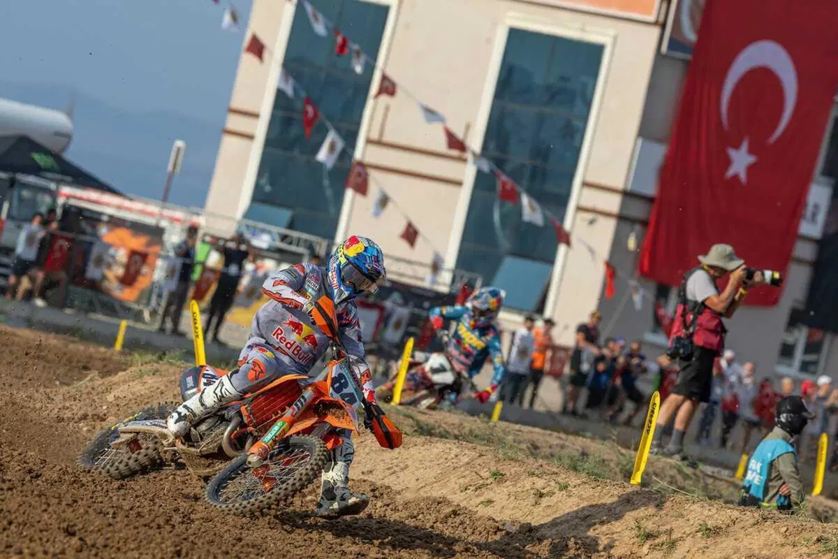 MXGP #18. GP Turchia. Herlings si sgancia, sarà duello Gajser-Prado (De Wolf tranquillo) [VIDEO] (8)