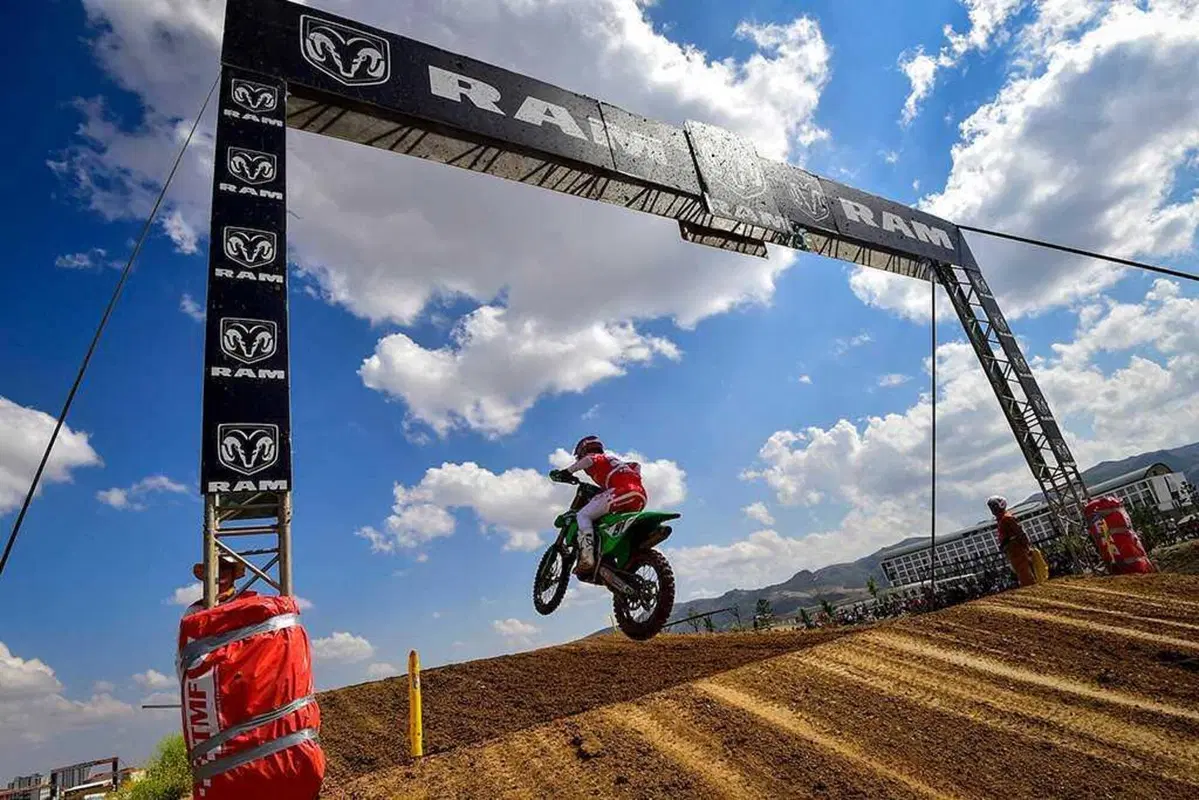 MXGP #18. GP Turchia. Herlings si sgancia, sarà duello Gajser-Prado (De Wolf tranquillo) [VIDEO] (9)