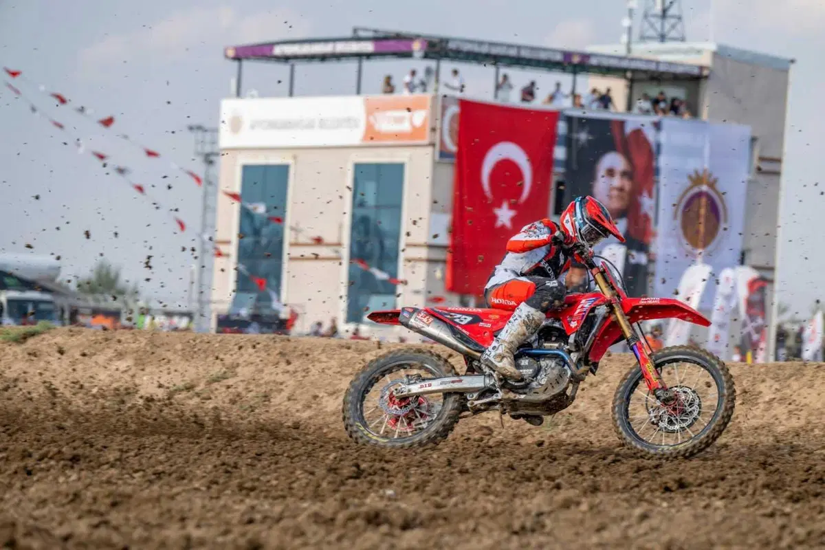 MXGP #18. GP Turchia. Herlings si sgancia, sarà duello Gajser-Prado (De Wolf tranquillo) [VIDEO] (17)