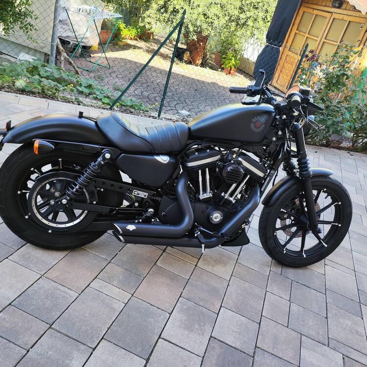 Harley-Davidson 883 Iron (2017 - 20) - XL 883N