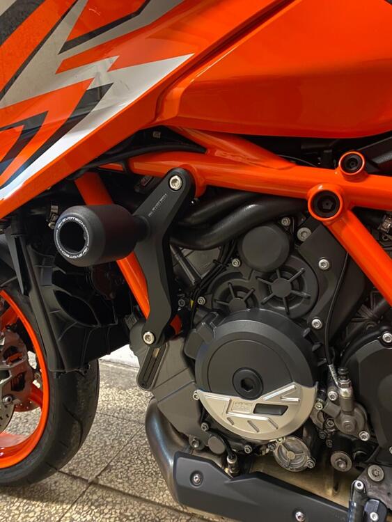 KTM 1290 Super Duke R EVO (2022 - 23) (4)