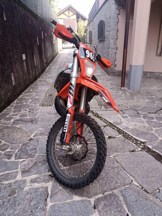 KTM EXC 300 E Six Days TPI (2018) (5)