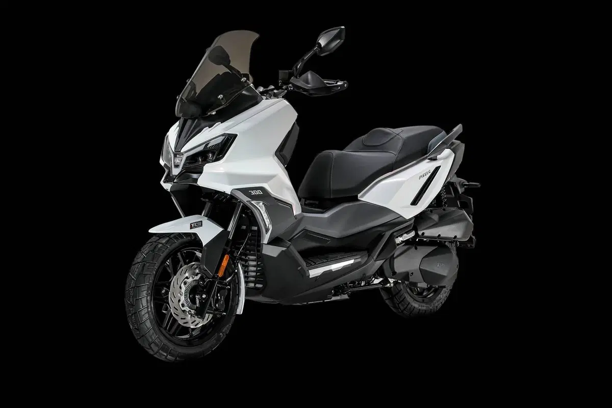 Sym ADX 300 (2024 - 26)
