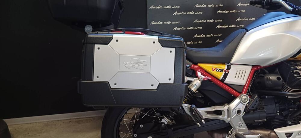 Moto Guzzi V85 TT (2019 - 20) (4)