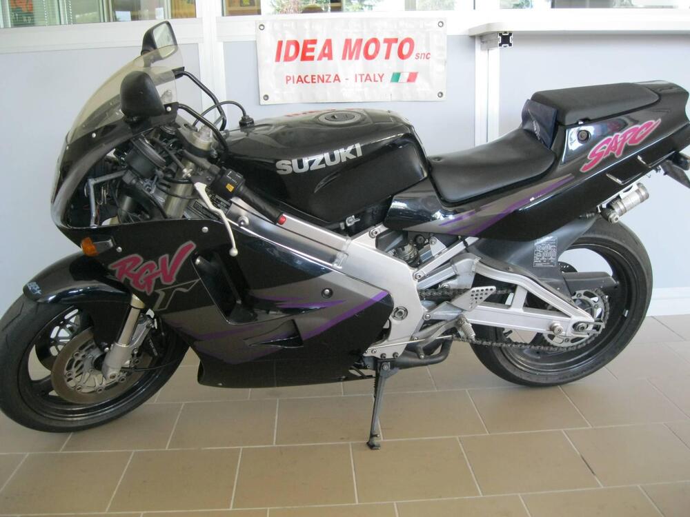 Suzuki RGV 250 (1989 - 97) (2)