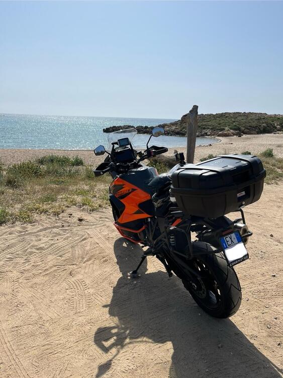 KTM 1290 Super Adventure S (2021) (4)