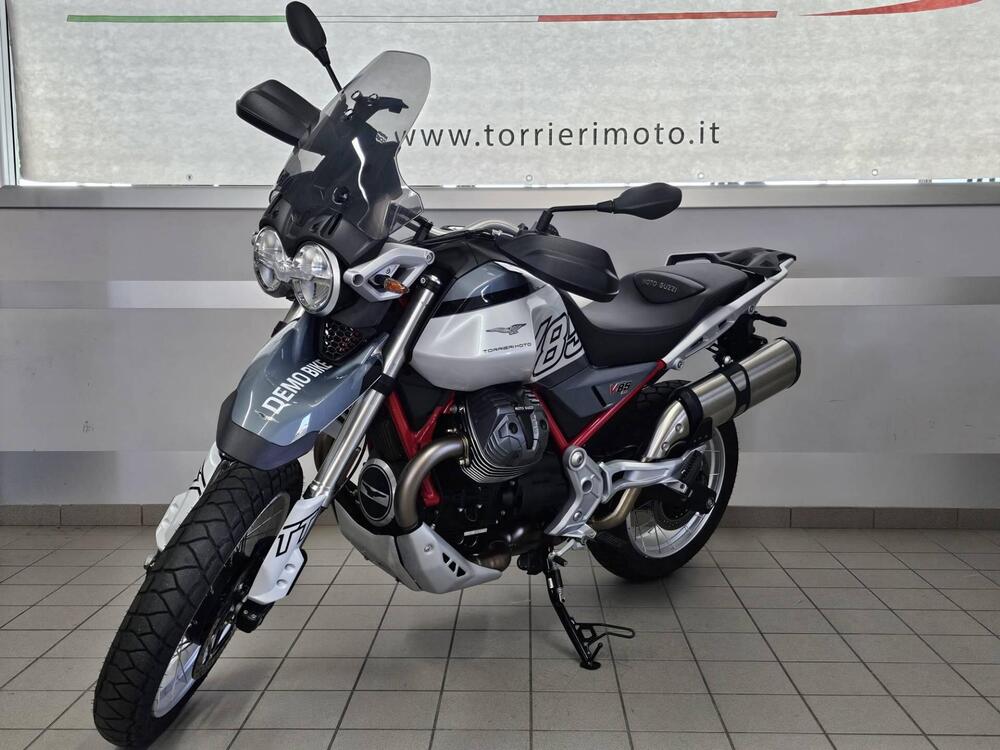 Moto Guzzi V85 TT (2024)