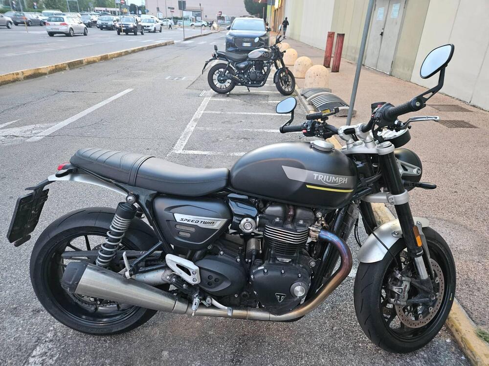 Triumph Speed Twin 1200 (2021 - 24)