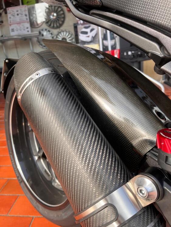 Ducati Diavel 1200 Carbon (2010 - 13) (4)