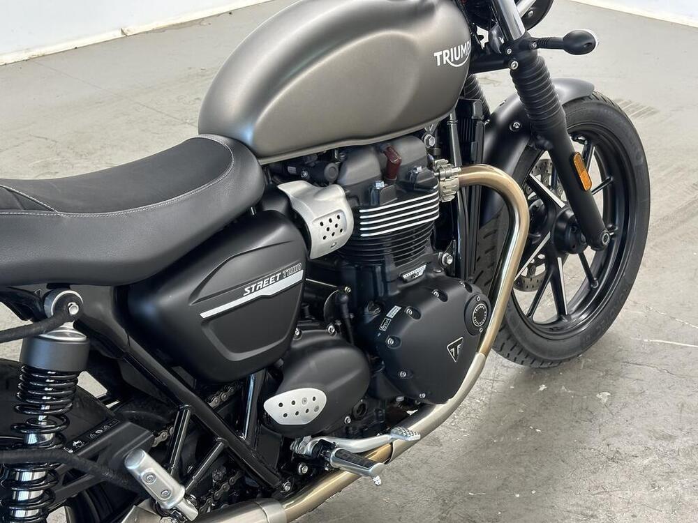 Triumph Street Twin 900 (2019 - 20) (3)