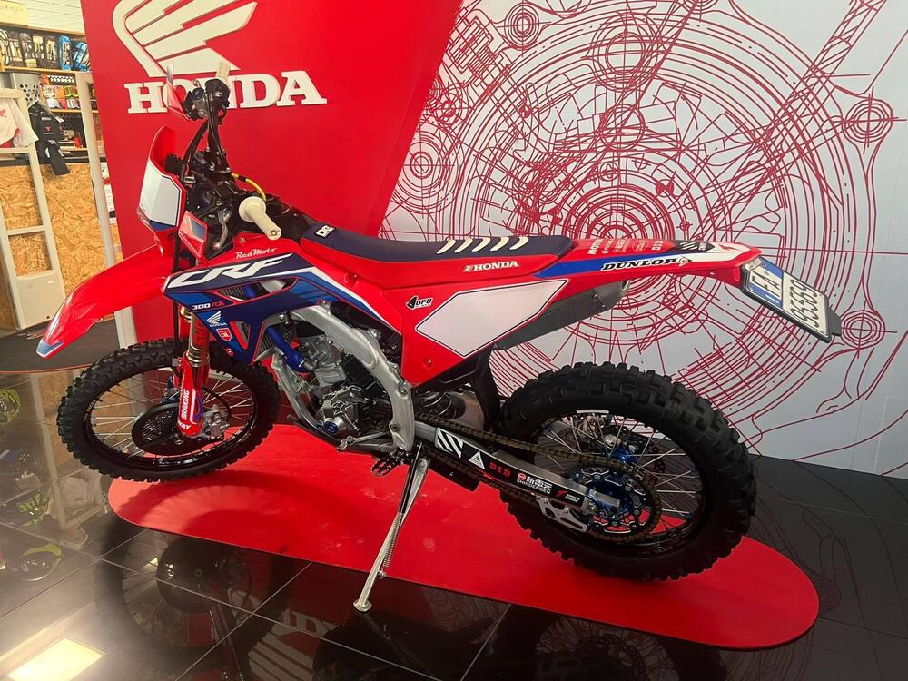 Honda CRF 300 RX Enduro Special (2023) (2)