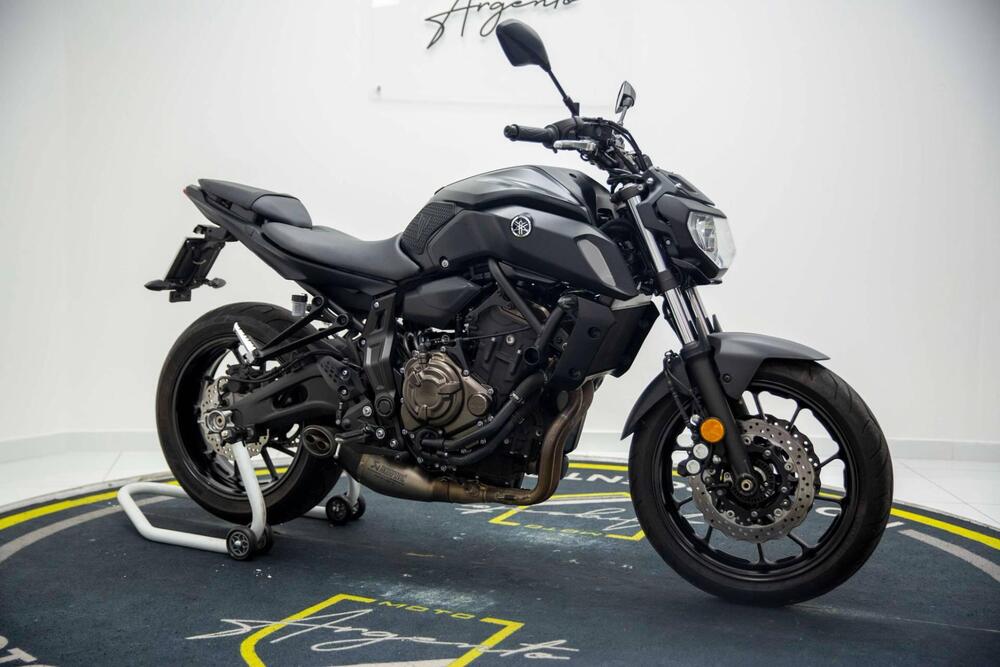 Yamaha MT-07 (2018 - 20) (2)