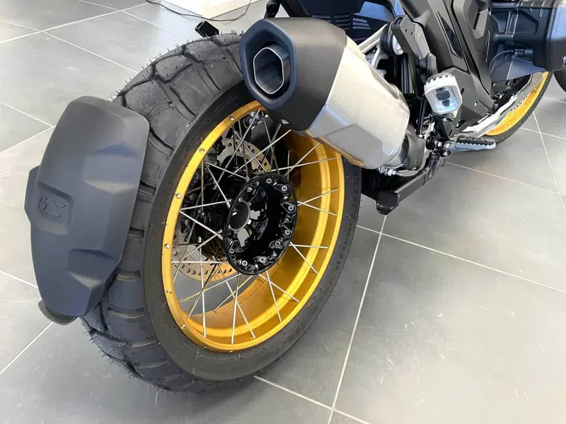 Bmw R 1300 GS Triple Black (2023 - 26) (12)