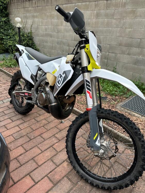 Husqvarna TE 300i (2021) (3)