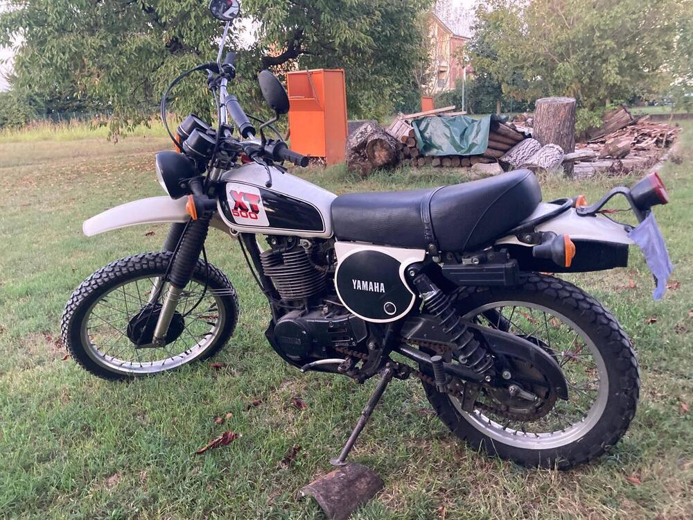 Yamaha Xt (3)