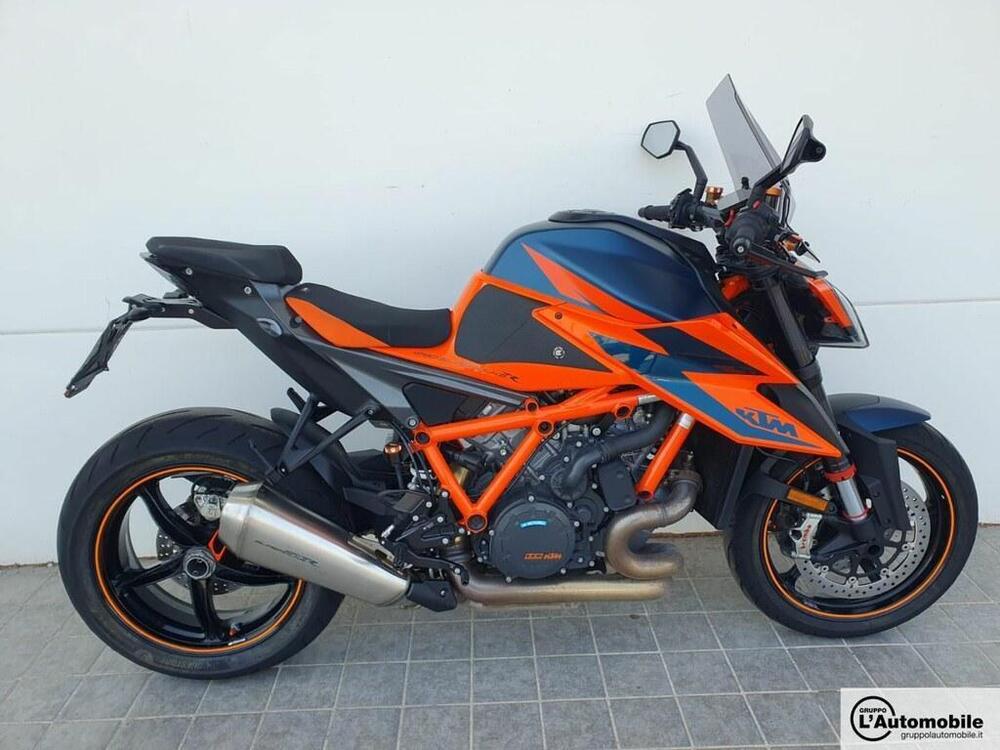 KTM 1290 Super Duke R (2020) (4)