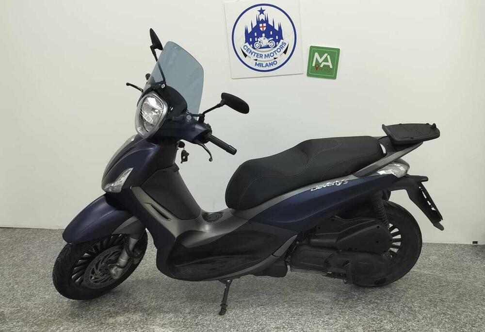 Piaggio Beverly 300 i.e. ABS-ASR (2016 - 20) (3)