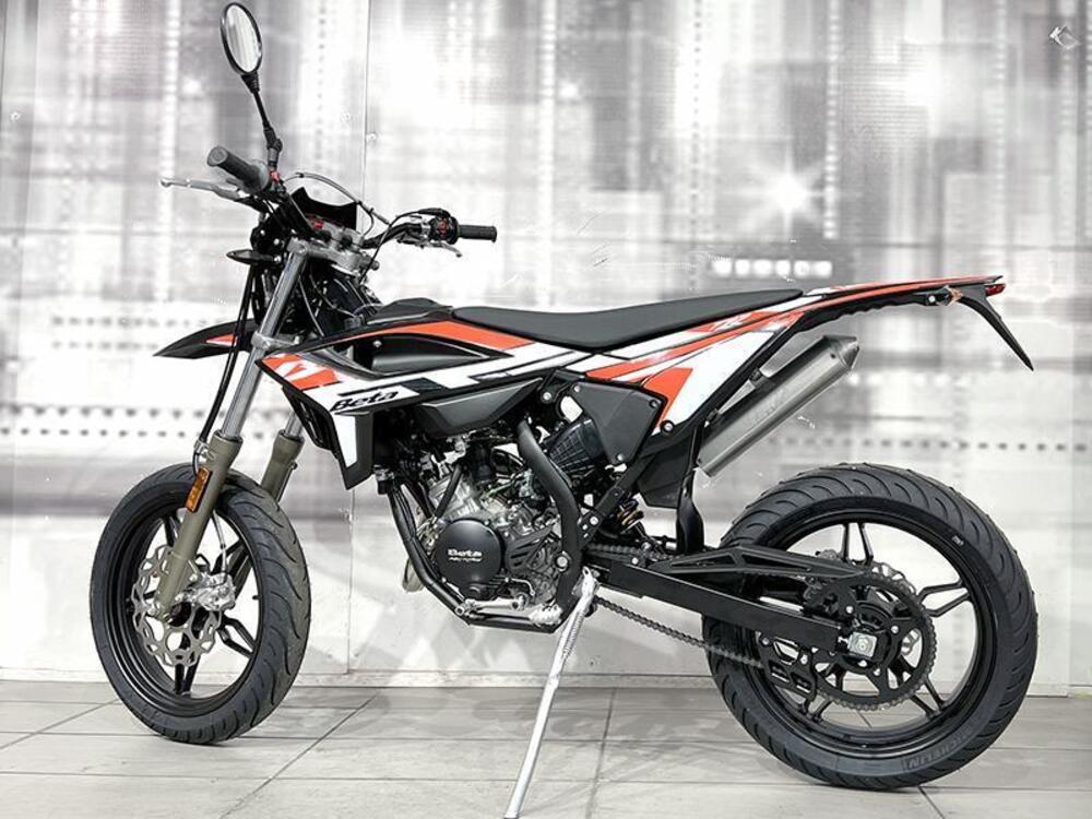 Betamotor RR 50 Motard (2021 - 24) (2)