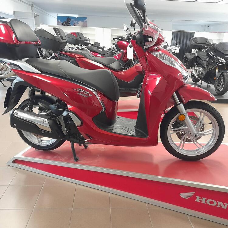 Honda SH 300 i ABS (2016 - 20) (4)