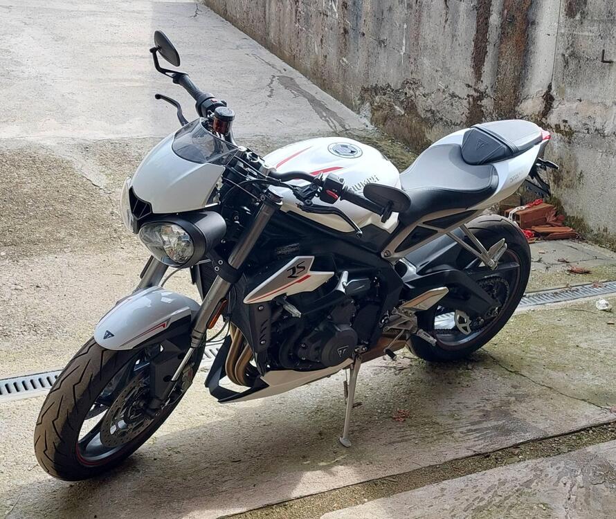 Triumph Street Triple RS (2017 - 19)