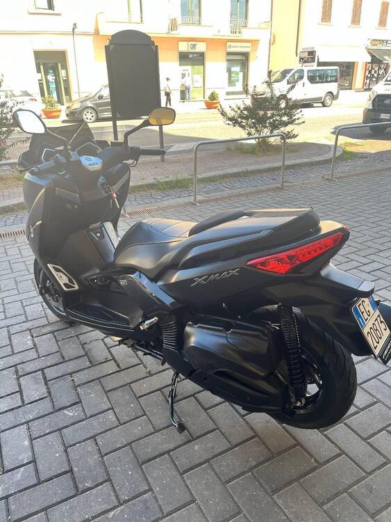 Yamaha X-Max 400 Iron Max ABS (2016) (2)