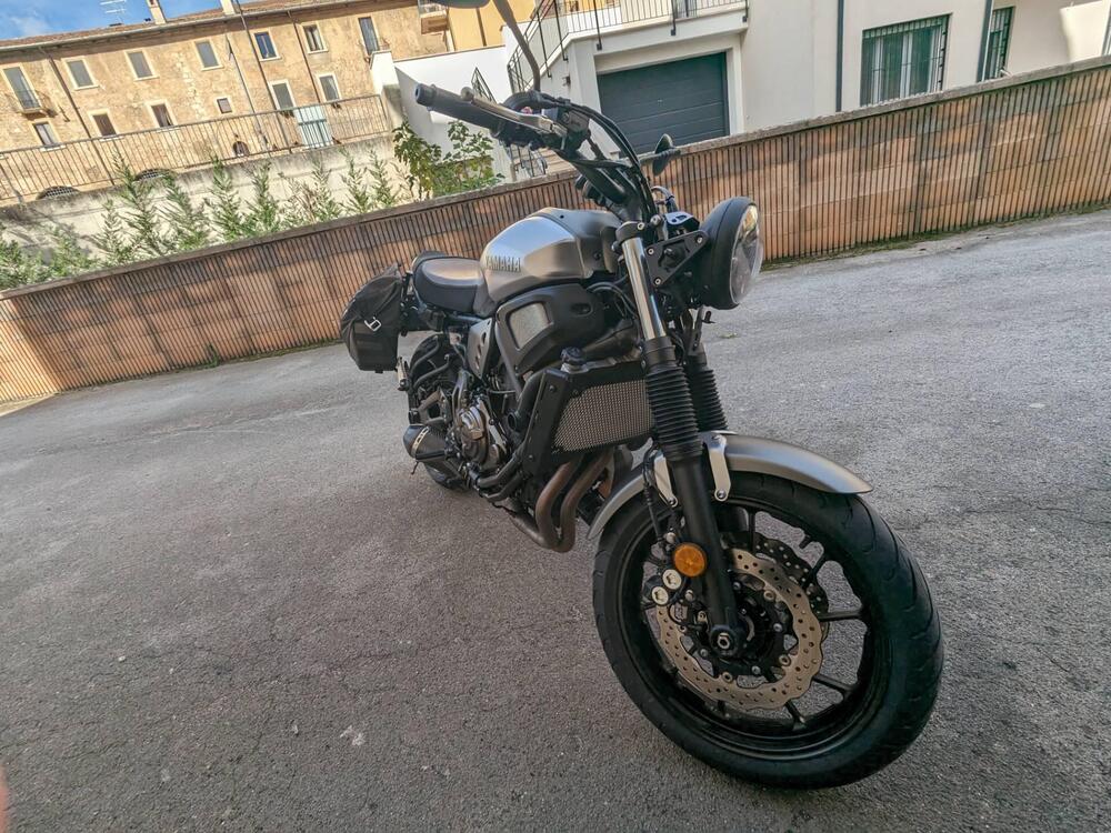 Yamaha XSR 700 ABS (2016 - 20) (3)