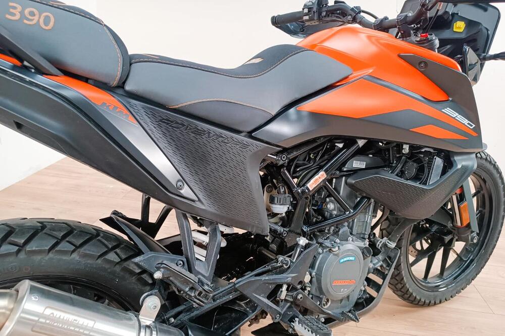 KTM 390 Adventure (2020) (4)