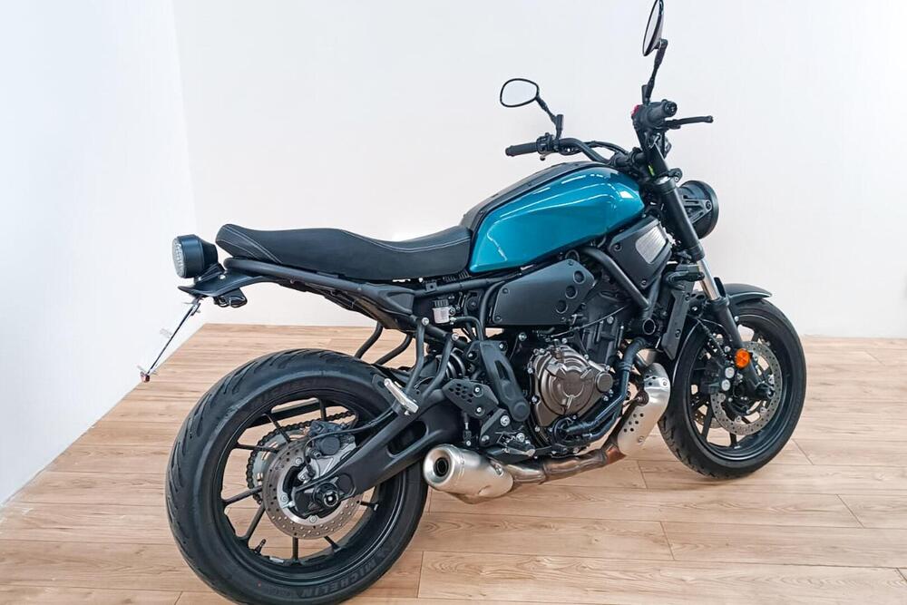 Yamaha XSR 700 Legacy (2023 - 24) (3)