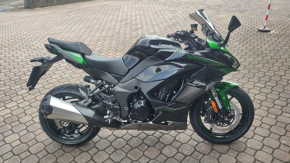 Kawasaki Ninja 1000 SX Tourer (2021 - 24) (2)