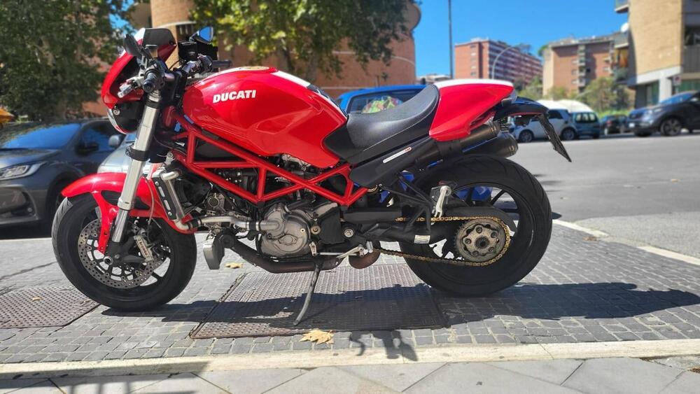 Ducati Monster S4R Testastretta (3)