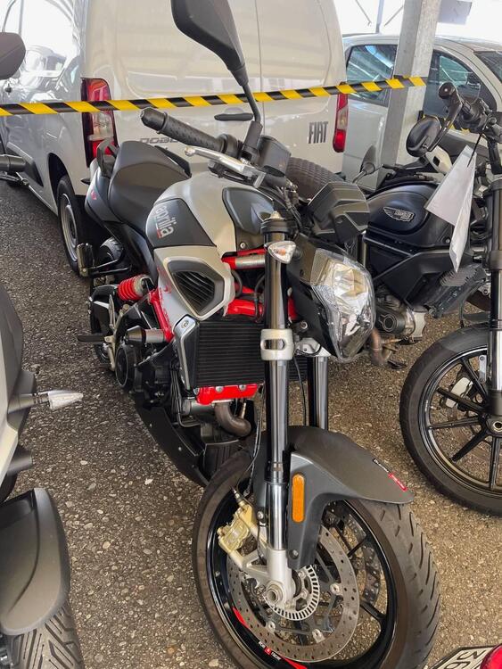 Aprilia Shiver 900 ABS (2017 - 18)