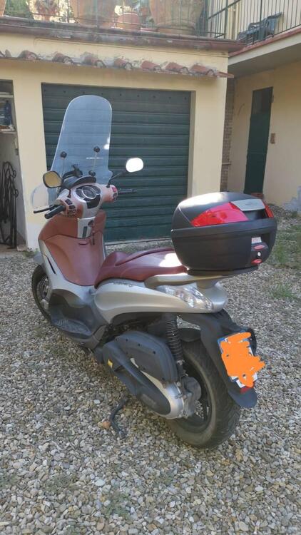 Piaggio Beverly 350 SportTouring ie (2011 - 15)