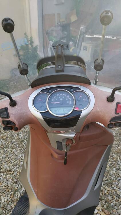 Piaggio Beverly 350 SportTouring ie (2011 - 15) (3)