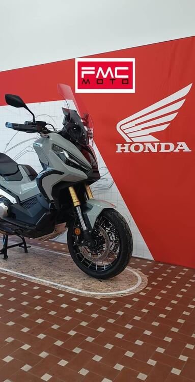 Honda X-ADV 750 DCT (2021 - 24) (2)