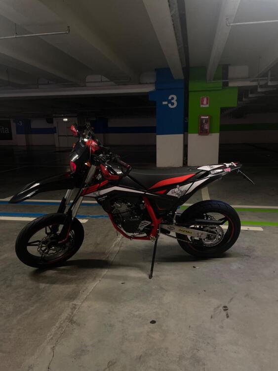 Betamotor RR 125 4T Motard LC (2018 - 20) (4)