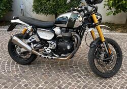 Triumph Scrambler 1200 XE Chrome Edition (2023) usata