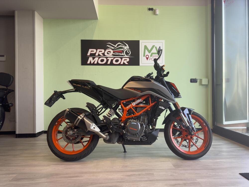 KTM 390 Duke (2021 - 23) (2)