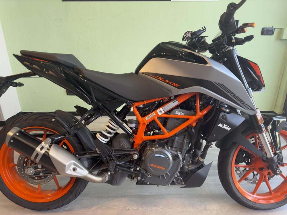 KTM 390 Duke (2021 - 23) (5)