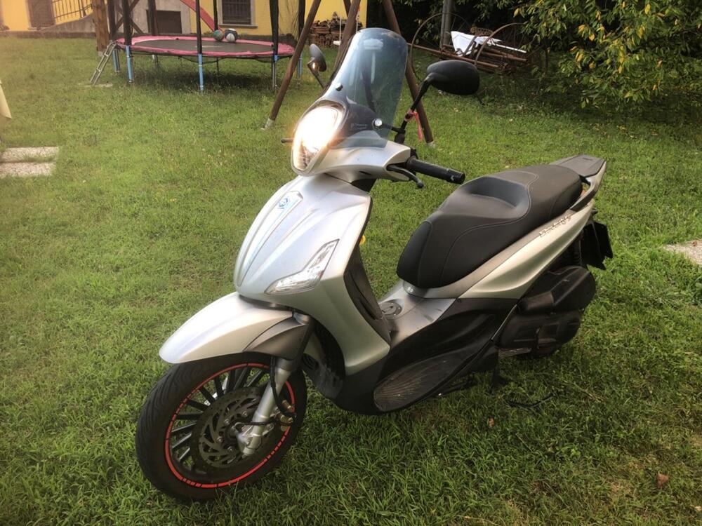 Piaggio Beverly 300 i.e. ABS-ASR (2016 - 20)