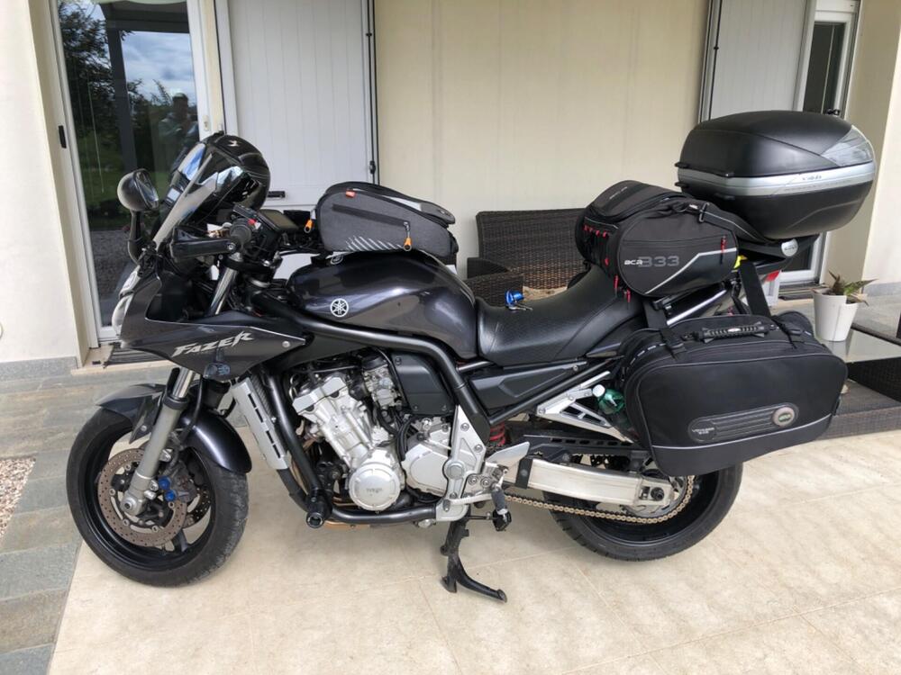 Yamaha FZS 1000 Fazer