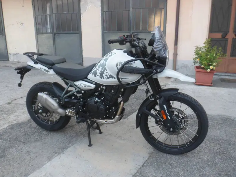 Royal Enfield Himalayan 450 (2024 - 26) (2)