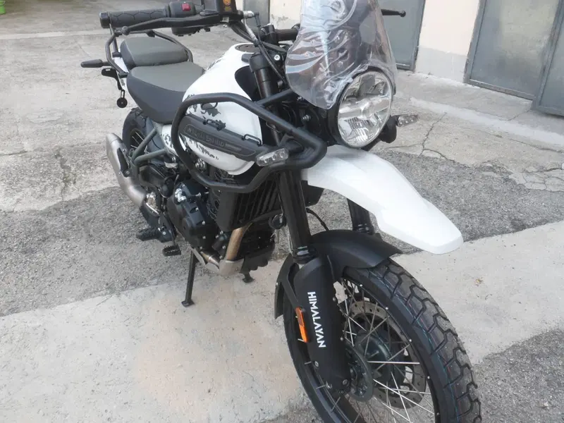 Royal Enfield Himalayan 450 (2024 - 26) (4)