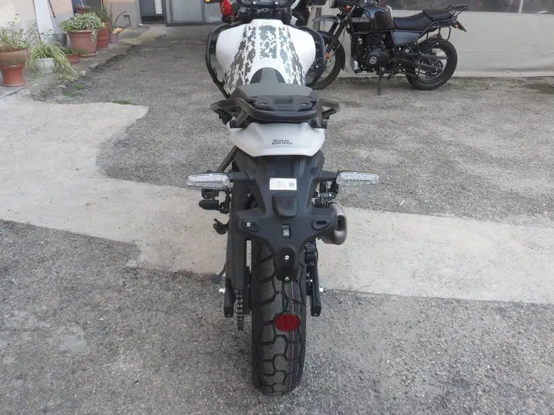 Royal Enfield Himalayan 450 (2024 - 26) (8)