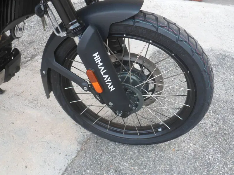 Royal Enfield Himalayan 450 (2024 - 26) (10)