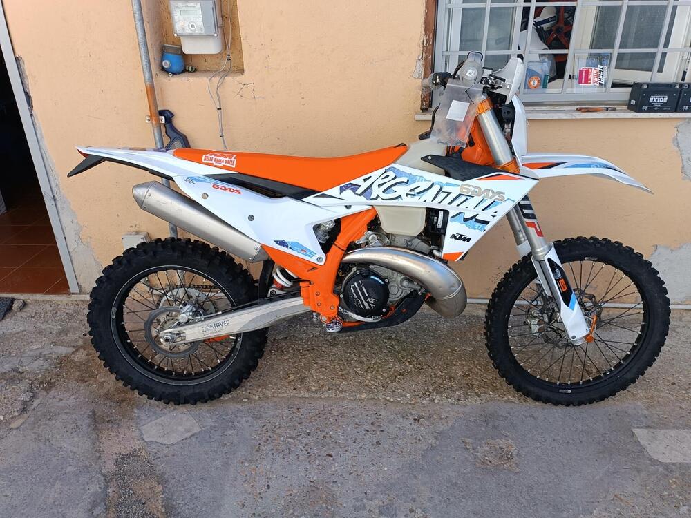 KTM EXC 250 TBI Six Days (2024) (2)